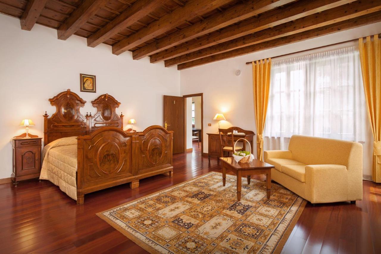 Villa Brignoli Rivalta di Brentino Екстер'єр фото