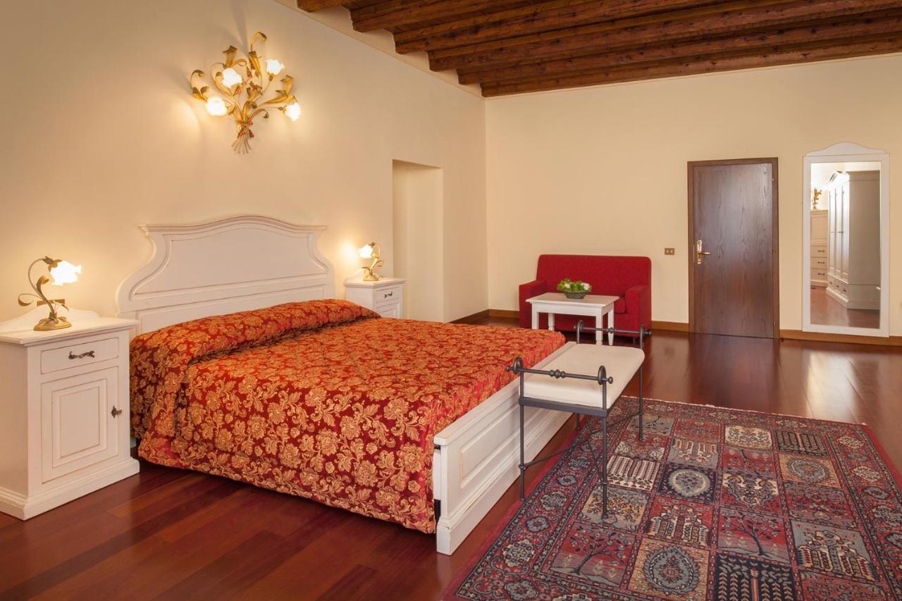 Villa Brignoli Rivalta di Brentino Екстер'єр фото
