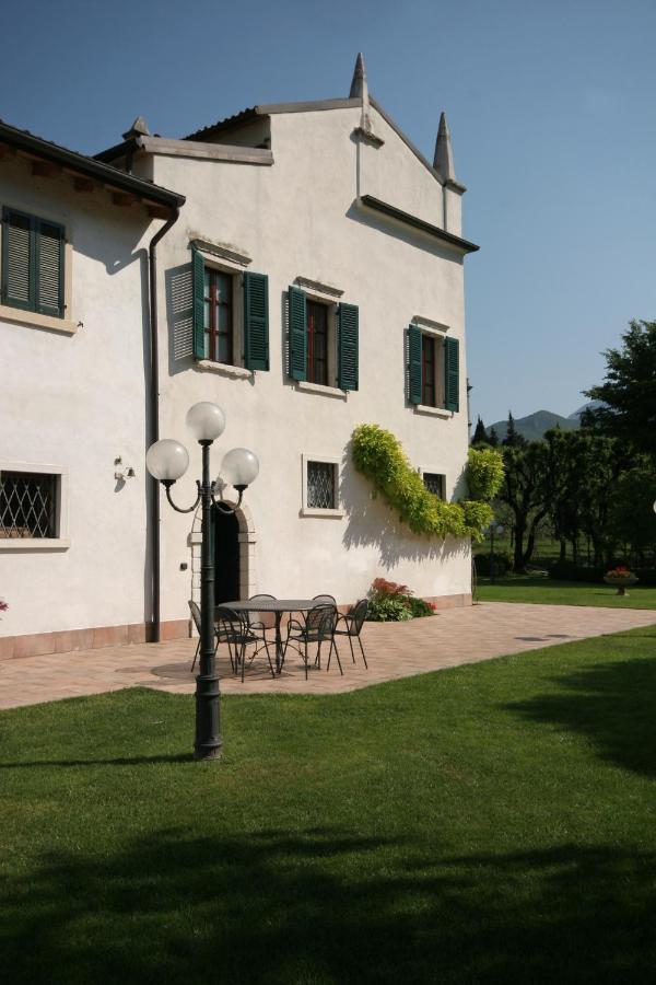 Villa Brignoli Rivalta di Brentino Екстер'єр фото