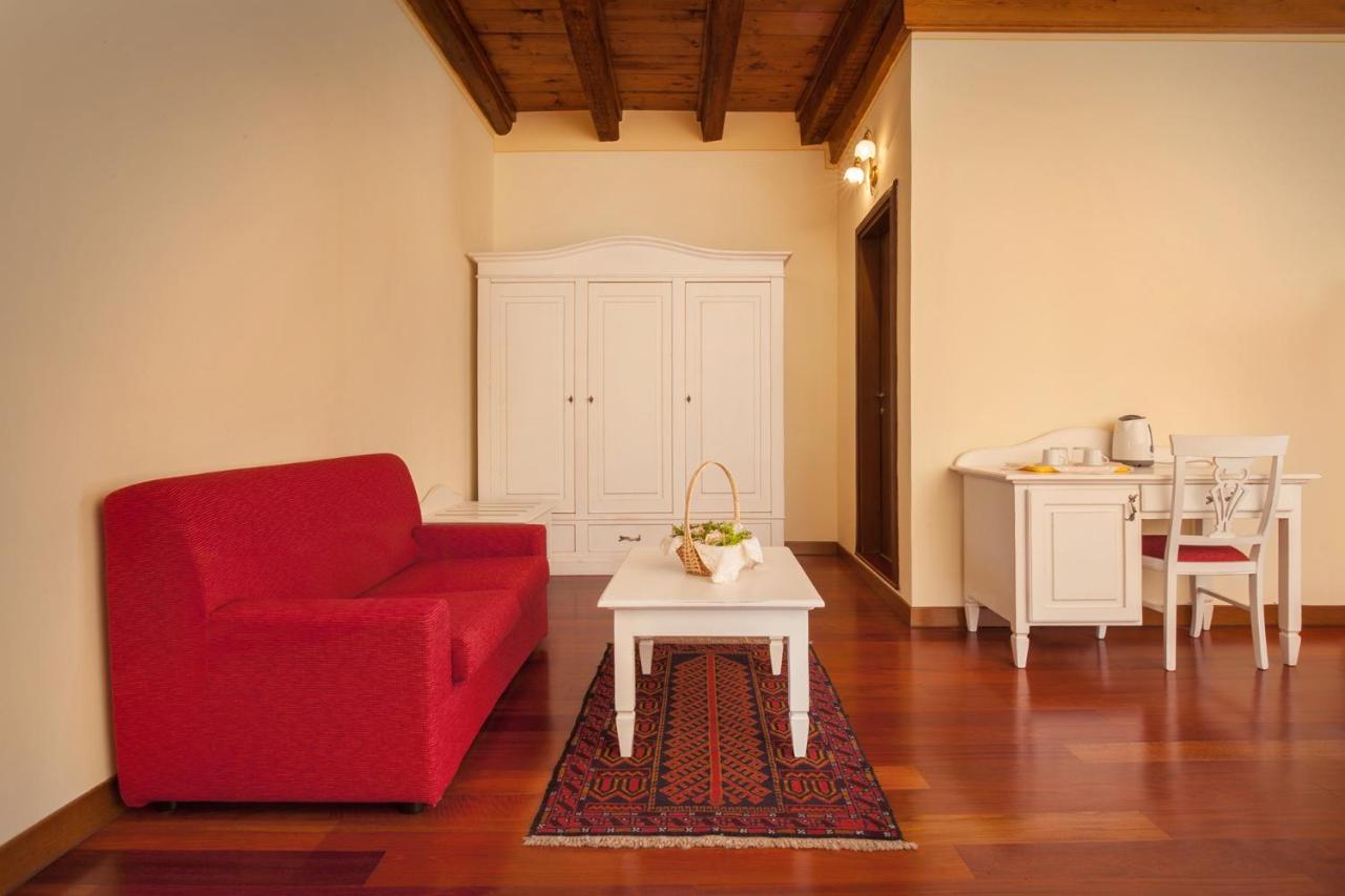 Villa Brignoli Rivalta di Brentino Екстер'єр фото