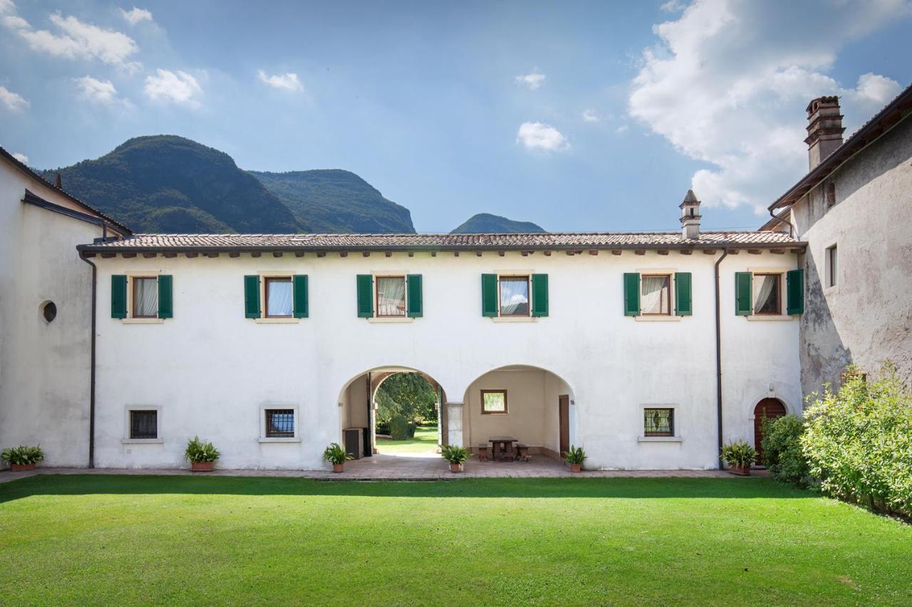 Villa Brignoli Rivalta di Brentino Екстер'єр фото