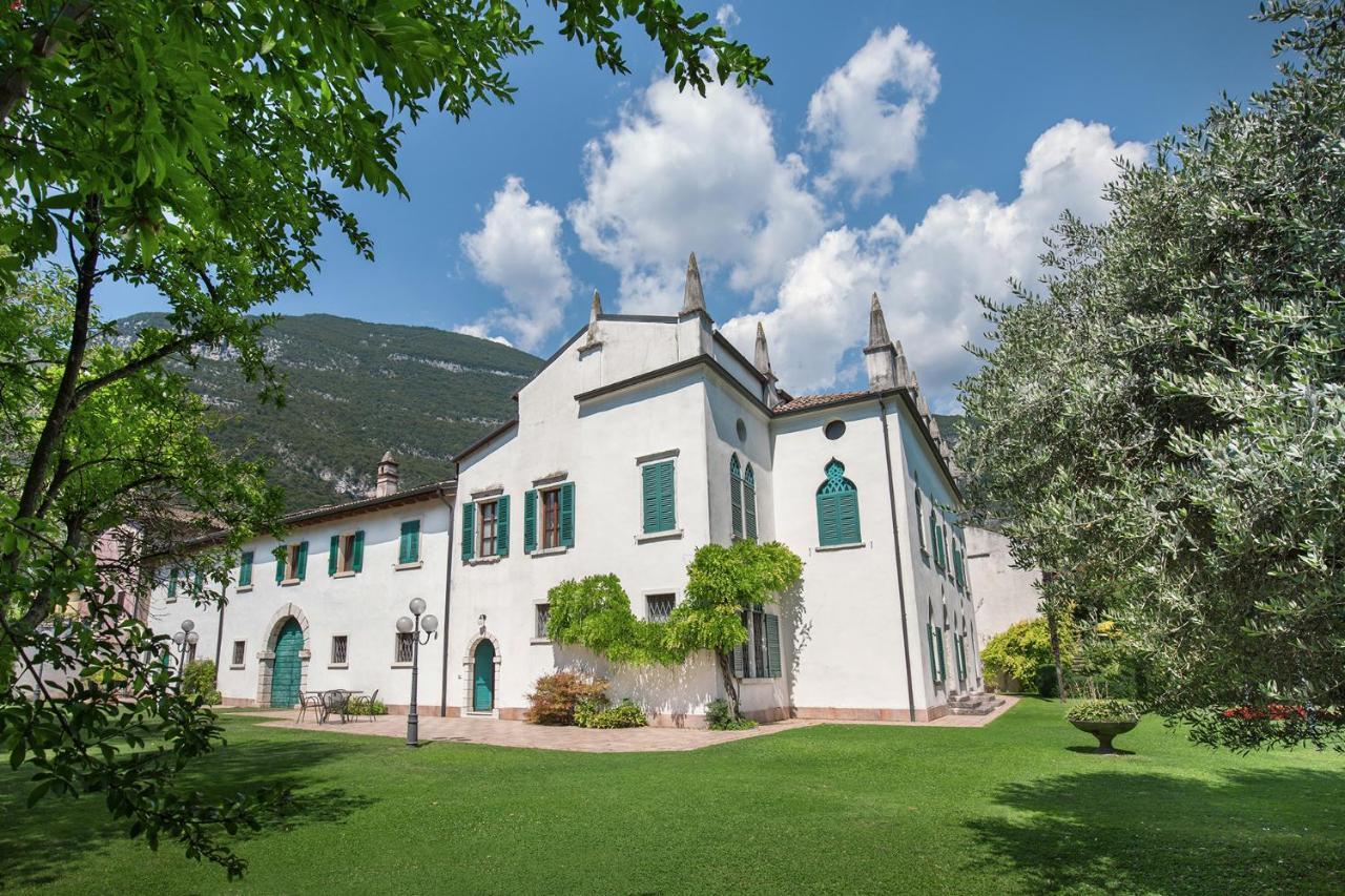 Villa Brignoli Rivalta di Brentino Екстер'єр фото
